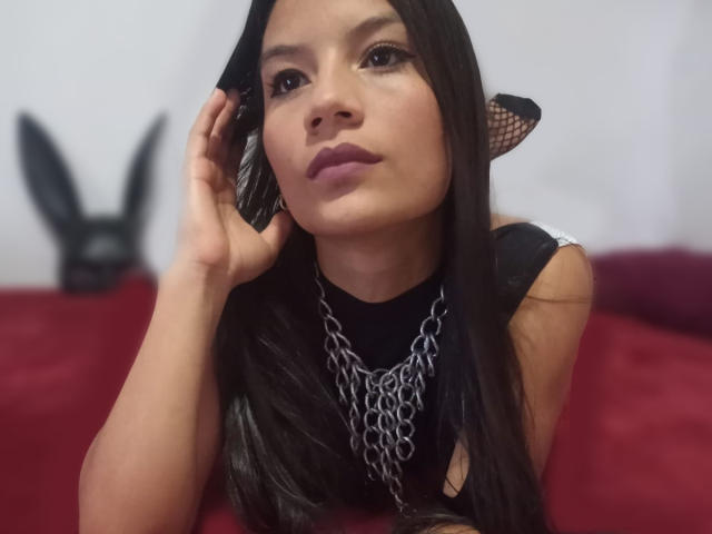 MelanyEwers - Live sexe cam - 11802880