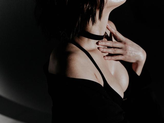 EllaCarti - Live sexe cam - 11822788
