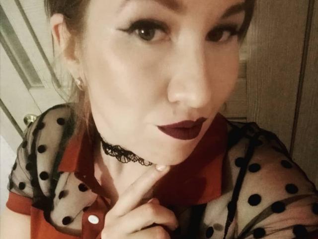 ValleryLucky - Live porn &amp; sex cam - 11824144