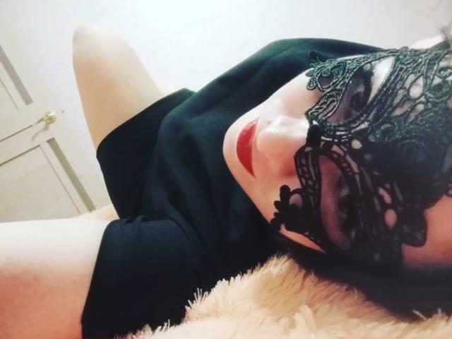 ValleryLucky - Live porn &amp; sex cam - 11824220