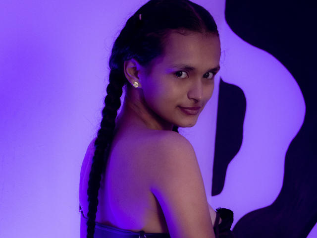 ScarlettQuiceno - Sexe cam en vivo - 11825024