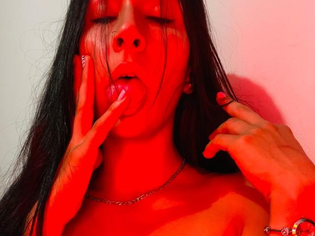 AlexandraSaenz - Camera khiêu dâm &amp; quyến rũ trực tiếp - 11837832