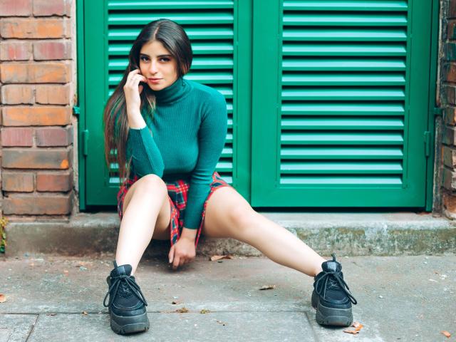 SimonaKibman - сексуальная веб-камера в реальном времени - 11840000