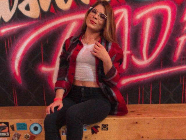 LiaBenson - Live Sex Cam - 11852864