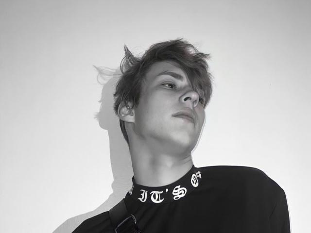 TemaShark - сексуальная веб-камера в реальном времени - 11855168