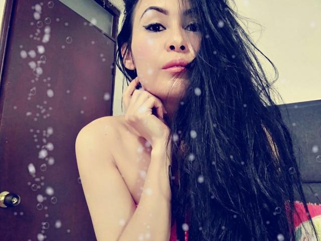 KasandraDavis - Live porn &amp; sex cam - 11864952