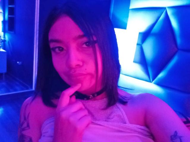 AmelieLoiret - Live porn &amp; sex cam - 11875020