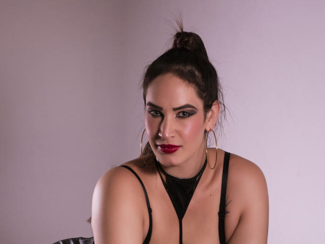 IvannaKozlov - Sexe cam en vivo - 11881596