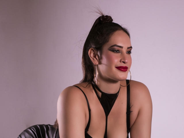 IvannaKozlov - Sexe cam en vivo - 11881612