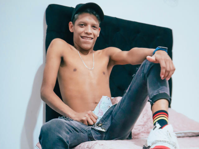 RyanWills - Sexe cam en vivo - 11891864