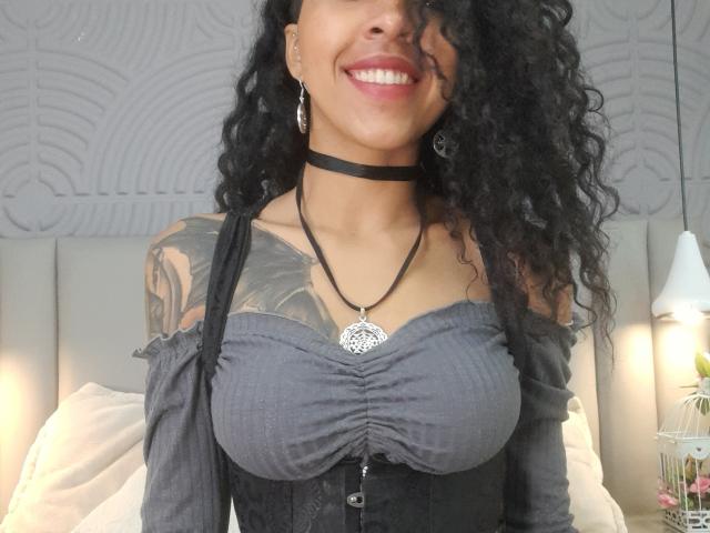 EvaLilith - Live sexe cam - 11897120