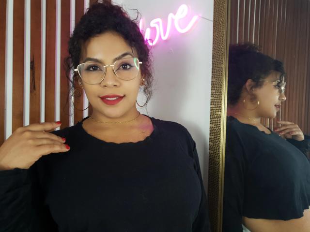 EbonyRose69 - ライブポルノ&amp;セックスカム - 11900008