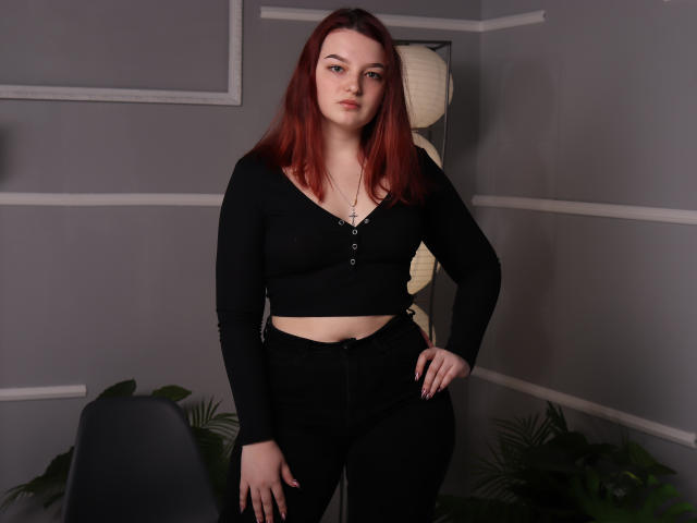 KristinaThompson - Live porn &amp; sex cam - 11901744