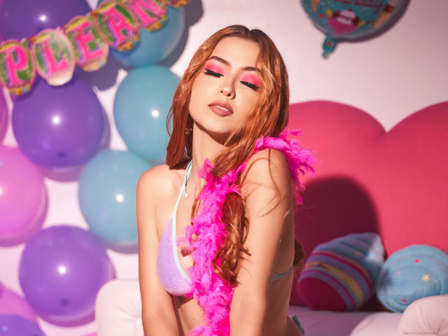 MaisyWarner - сексуальная веб-камера в реальном времени - 11912320