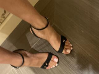 MissFeetParis - Live porn &amp; sex cam - 11916948