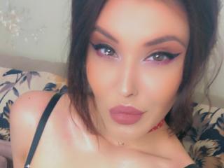 ChaudeGreta - Camera khiêu dâm &amp; quyến rũ trực tiếp - 11933748