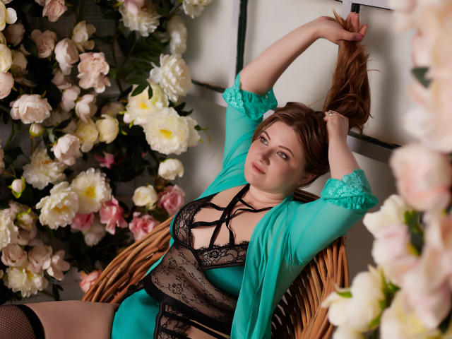 KiraGolden - Live sex cam - 11946956