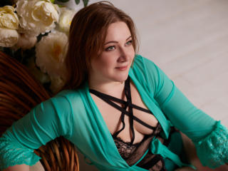 KiraGolden - Live porn &amp; sex cam - 11946996