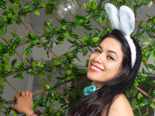 AmelieRobert - Live Sex Cam - 11952248