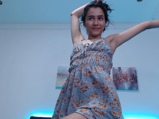 DeisyWest - Live sex cam - 11962924