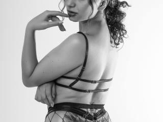 TianaSerban - Live sex cam - 11963916