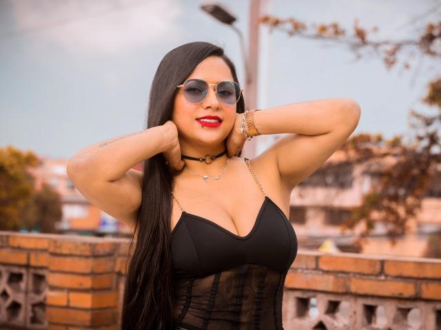 TaniaStrong - Live sexe cam - 11965636