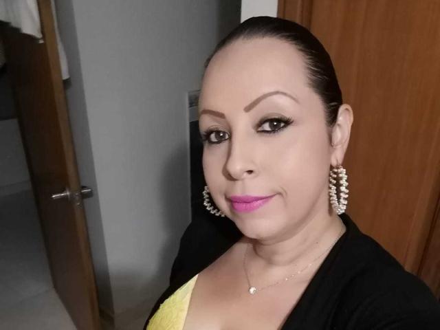 CynthiaFoxis - Live sexe cam - 11970380