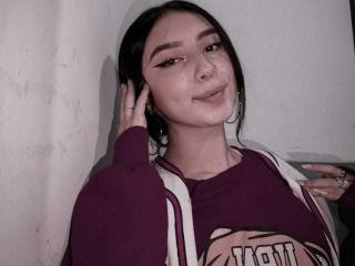 ConnieLuna - Live porn &amp; sex cam - 11971732