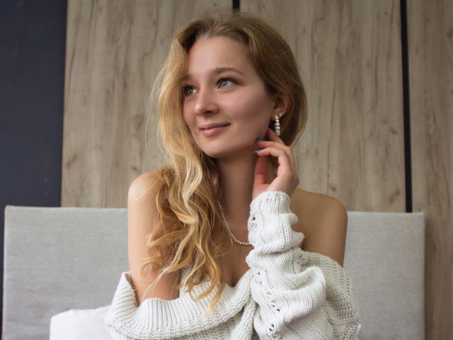 MerryJane - Live sex cam - 11984332