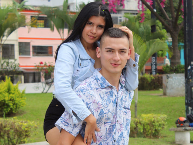 SamuelAndEmily - Live porn &amp; sex cam - 11989208