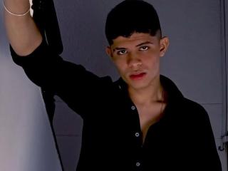 MathiieuJohns - Sexe cam en vivo - 11992512