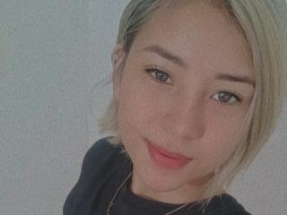 AliceAbernaty - Élő pornó és szexkamera - 11998688