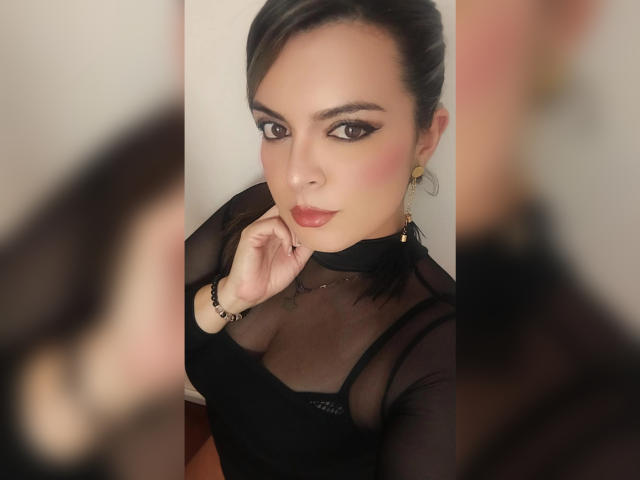 SamyWilson - Camera khiêu dâm &amp; quyến rũ trực tiếp - 11999888