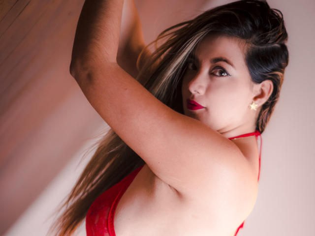 AbrilClark - Sexe cam en vivo - 12011872