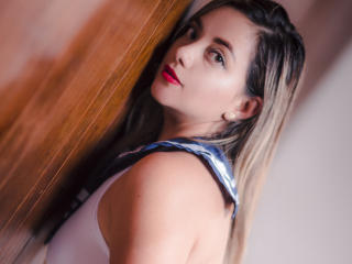 AbrilClark - Live porn &amp; sex cam - 12013040