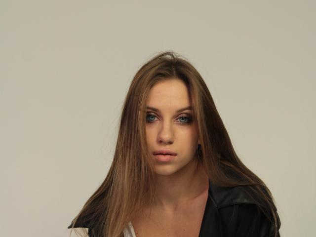 IsadoraMoon - Sexe cam en vivo - 12016228