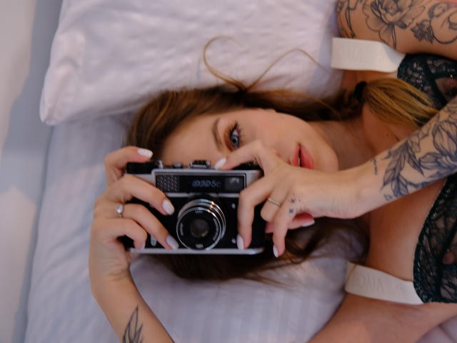 IsadoraMoon - Live Sex Cam - 12016268