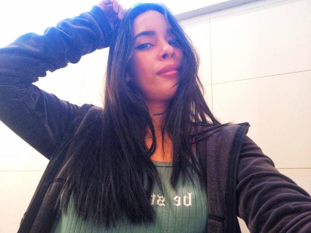 ValentinaSwift - Live sex cam - 12020784