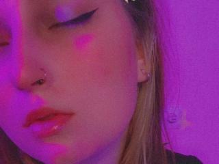 EvaGloss - Camera khiêu dâm &amp; quyến rũ trực tiếp - 12023252