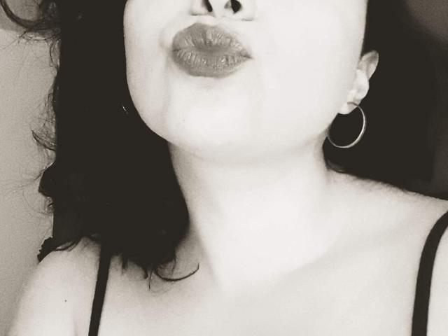 EmmaGreey - Camera khiêu dâm &amp; quyến rũ trực tiếp - 12033040