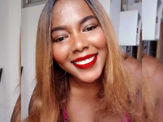 EmiraHot - Live porn &amp; sex cam - 12033416