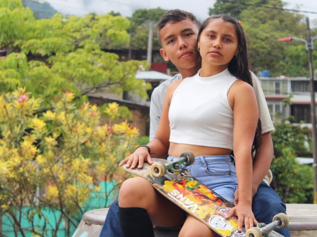 BlakeAndAmbar - Sexe cam en vivo - 12035188