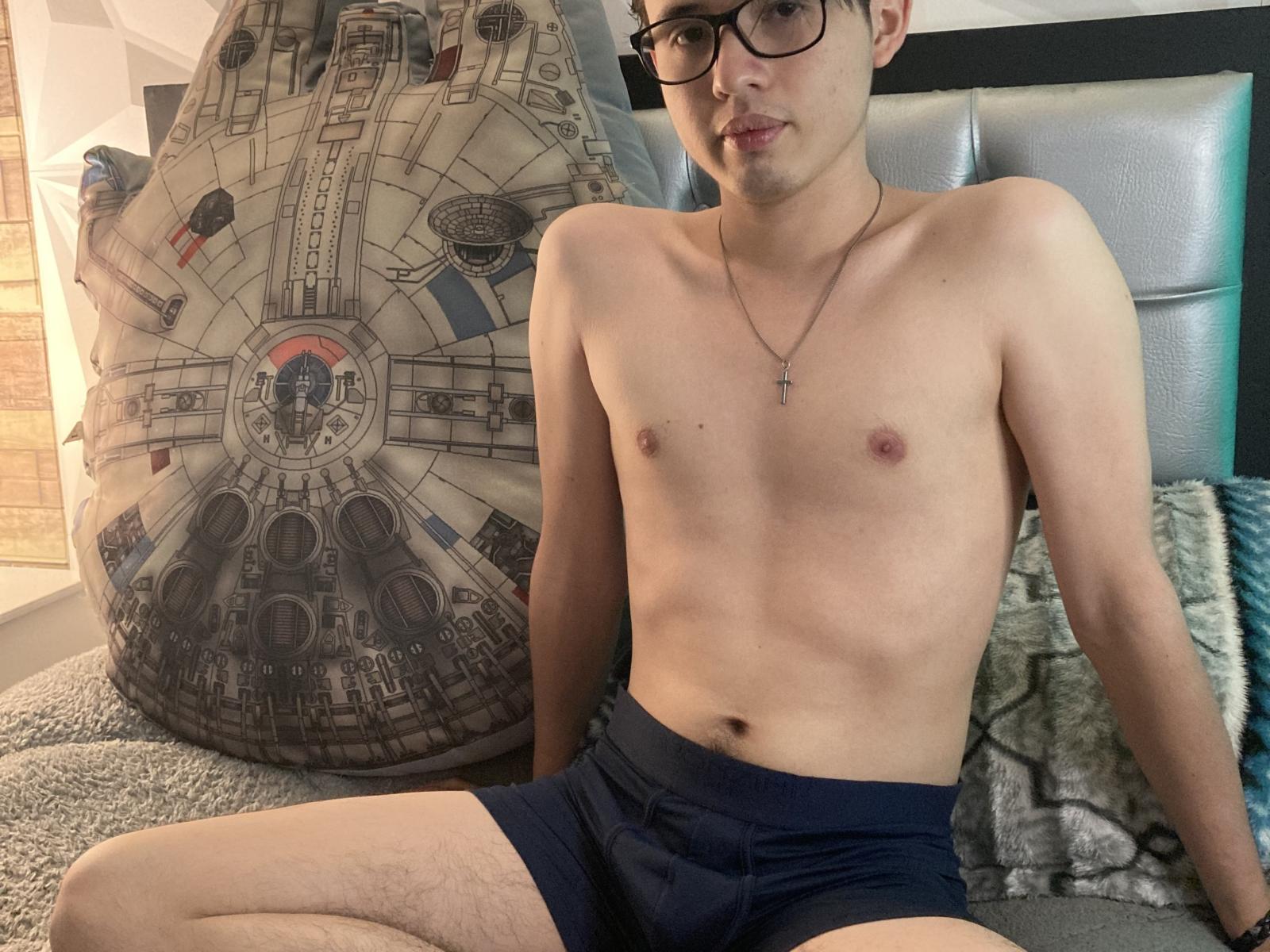 CuteAlex - Sexe cam en vivo - 12042340