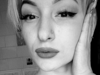 VeronikaLoveVR - Live sexe cam - 12047224