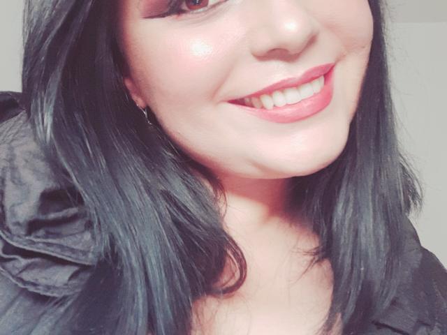 EmmaGreey - Live sexe cam - 12052112