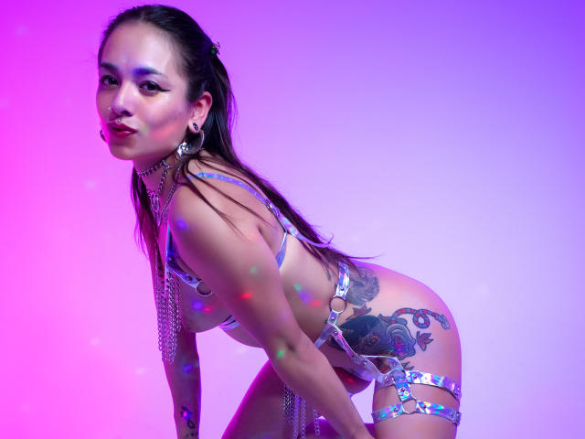 AlixColeman - Live porn &amp; sex cam - 12055700