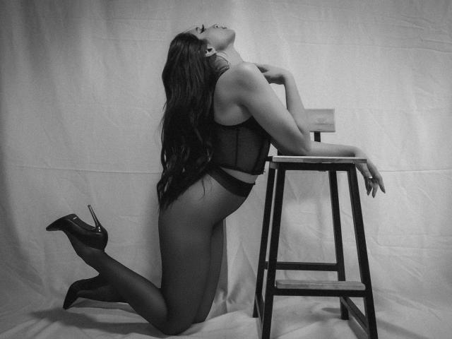 MeganJones - Sexe cam en vivo - 12071772