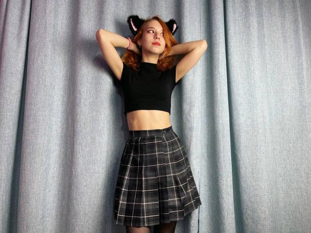 MollyYunior - Live porn &amp; sex cam - 12073892