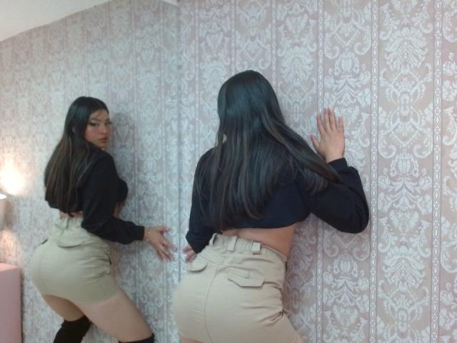 SophiieMendez - Live porn &amp; sex cam - 12082548