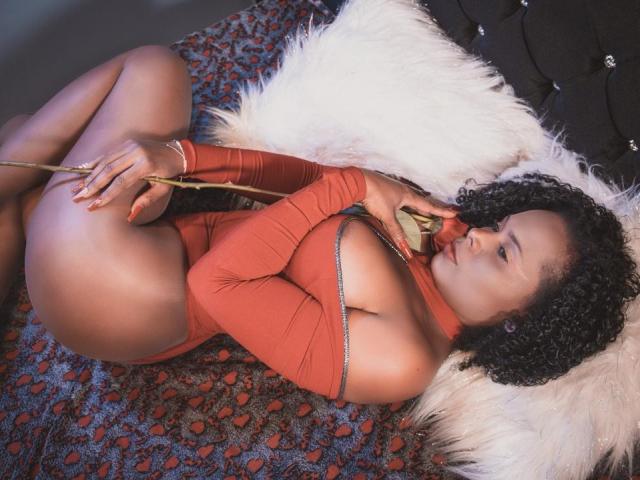 YolandaMoren - Live porn &amp; sex cam - 12084012